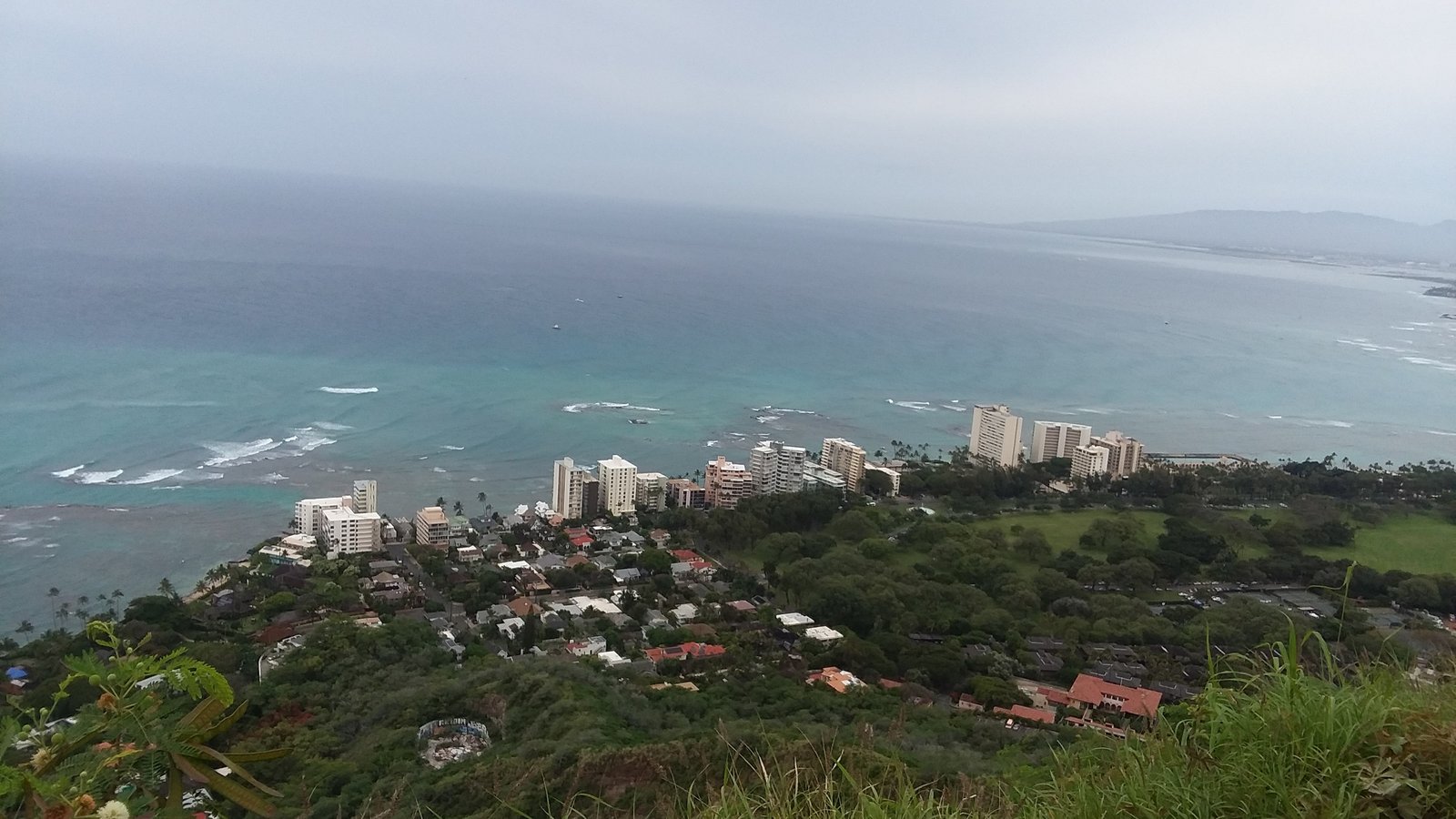 View east from the Diamond Head summit over the crater and the Gold Coast