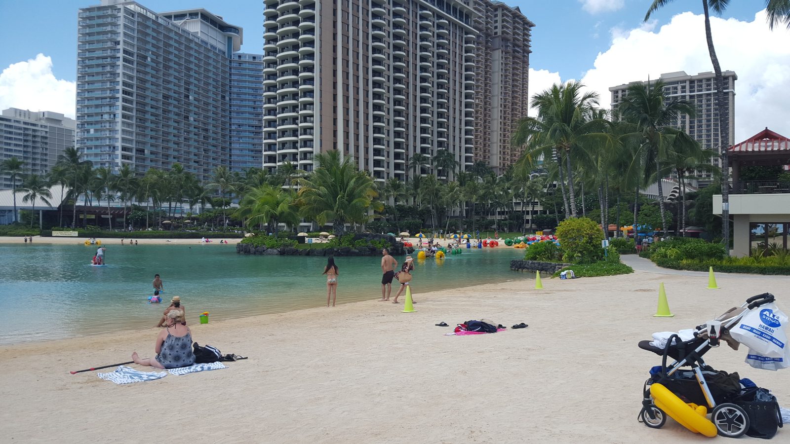 Swimmers and paddleboards at Duke Kahanamoku Lagoon