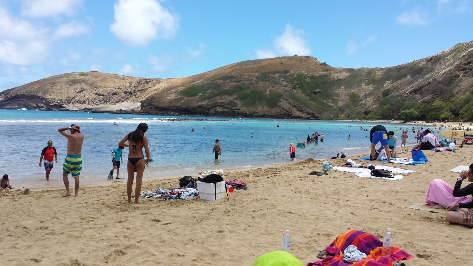 Beach scene inside Hanauma Bay, June 2015